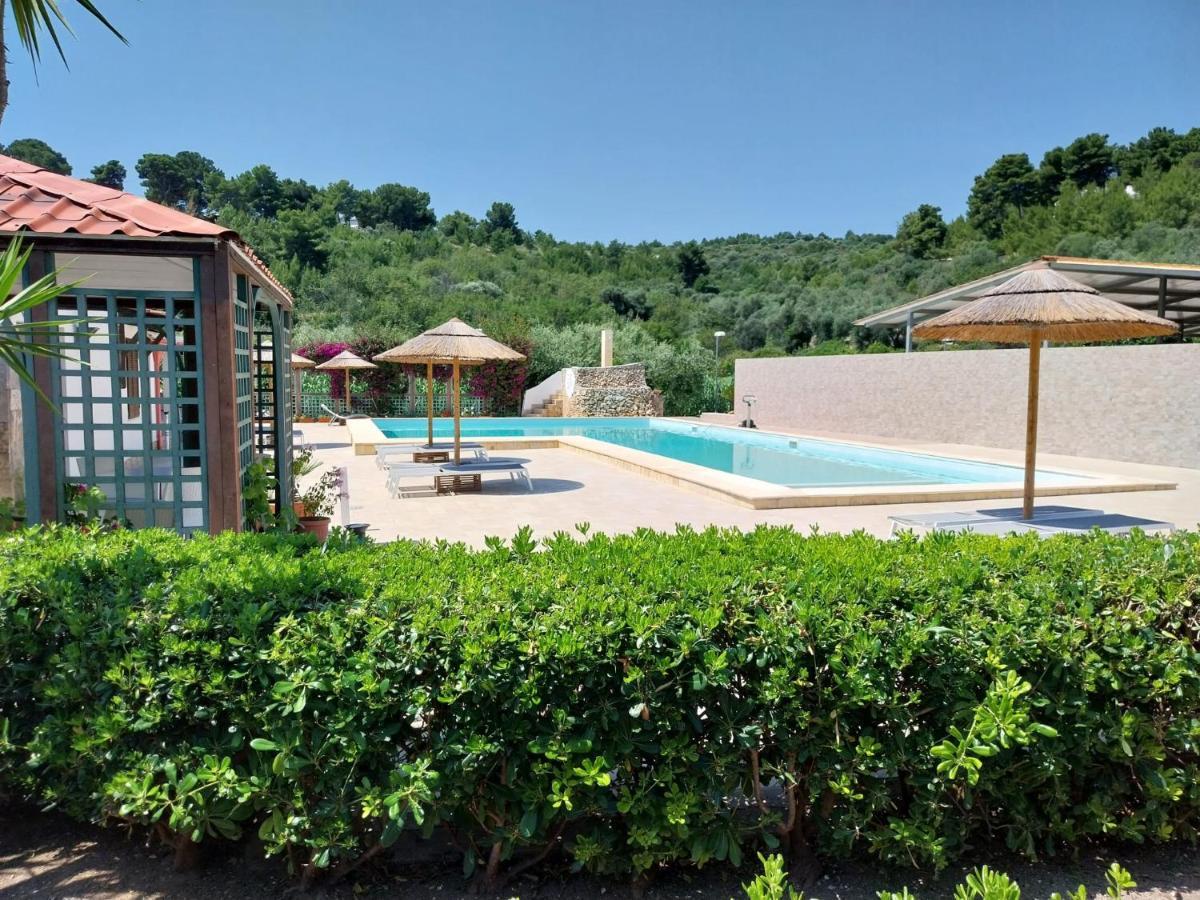 Hotel Parco Carabella Vieste Exterior foto