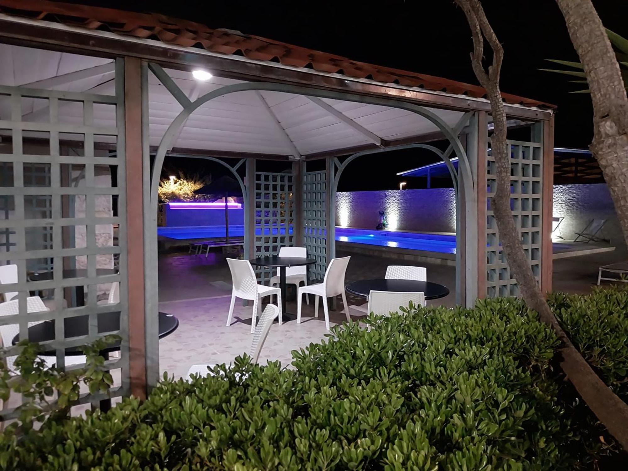 Hotel Parco Carabella Vieste Exterior foto