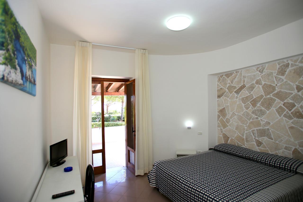 Hotel Parco Carabella Vieste Exterior foto