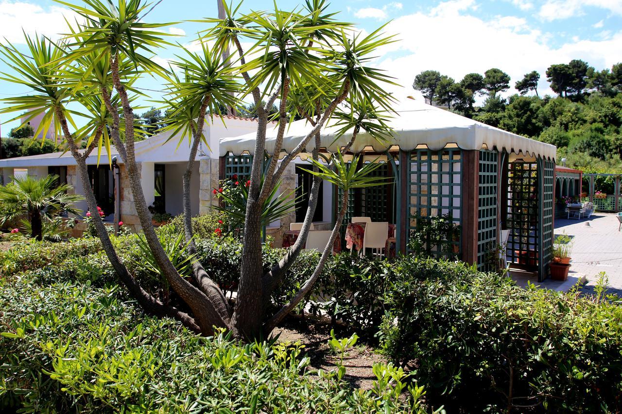 Hotel Parco Carabella Vieste Exterior foto