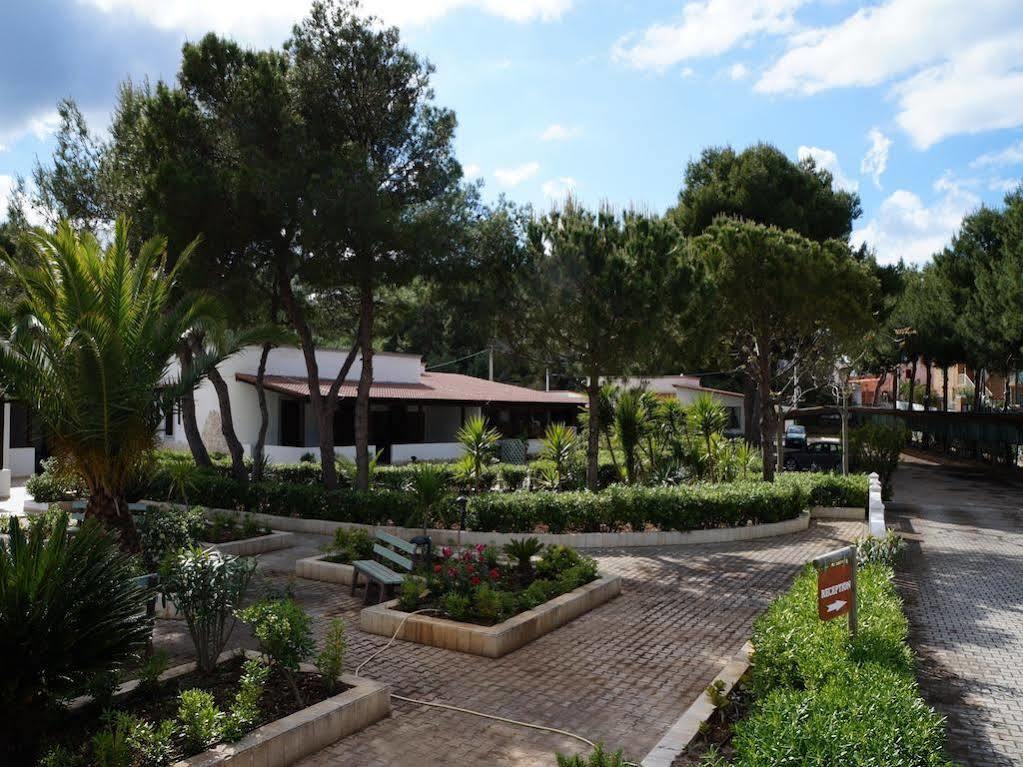 Hotel Parco Carabella Vieste Exterior foto